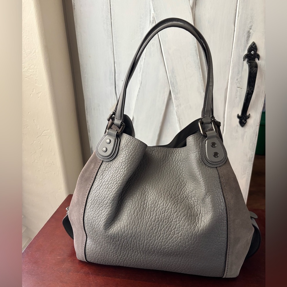 Coach Gray leather and Suede large handbag - Picture 3 of 16